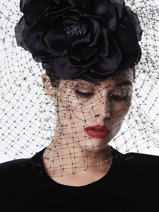 Arturo Rios Black Rose Fascinator Hat Veil Couture Millinery Kentucky Derby main image 7